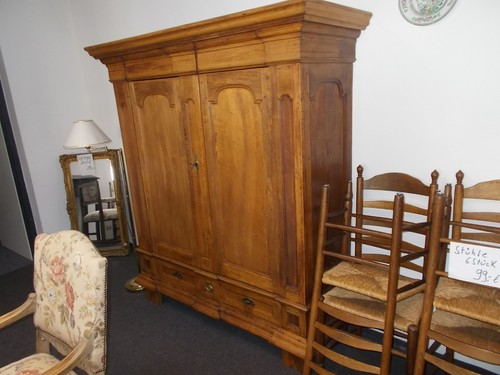 Antiker alter schrank gutem - antiker,